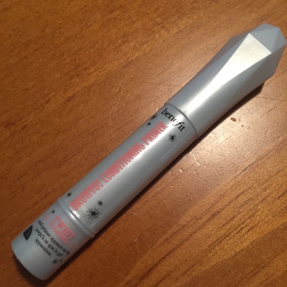 Benefit Browvo! Conditioning Brow Primer - Picture 4 of 12